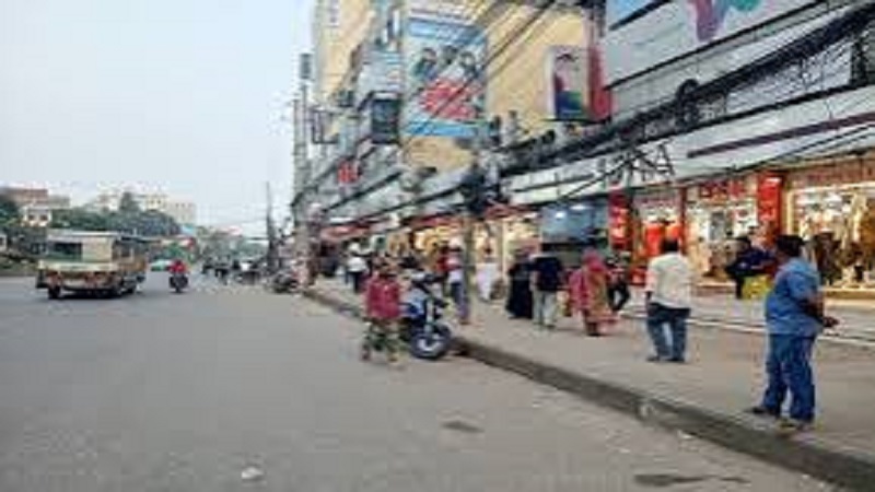 ফুটপাত ফিরতেই বদলে গেল মিরপুর-১০,হাঁটার অধিকার ফিরে পেল নগরবাসী
